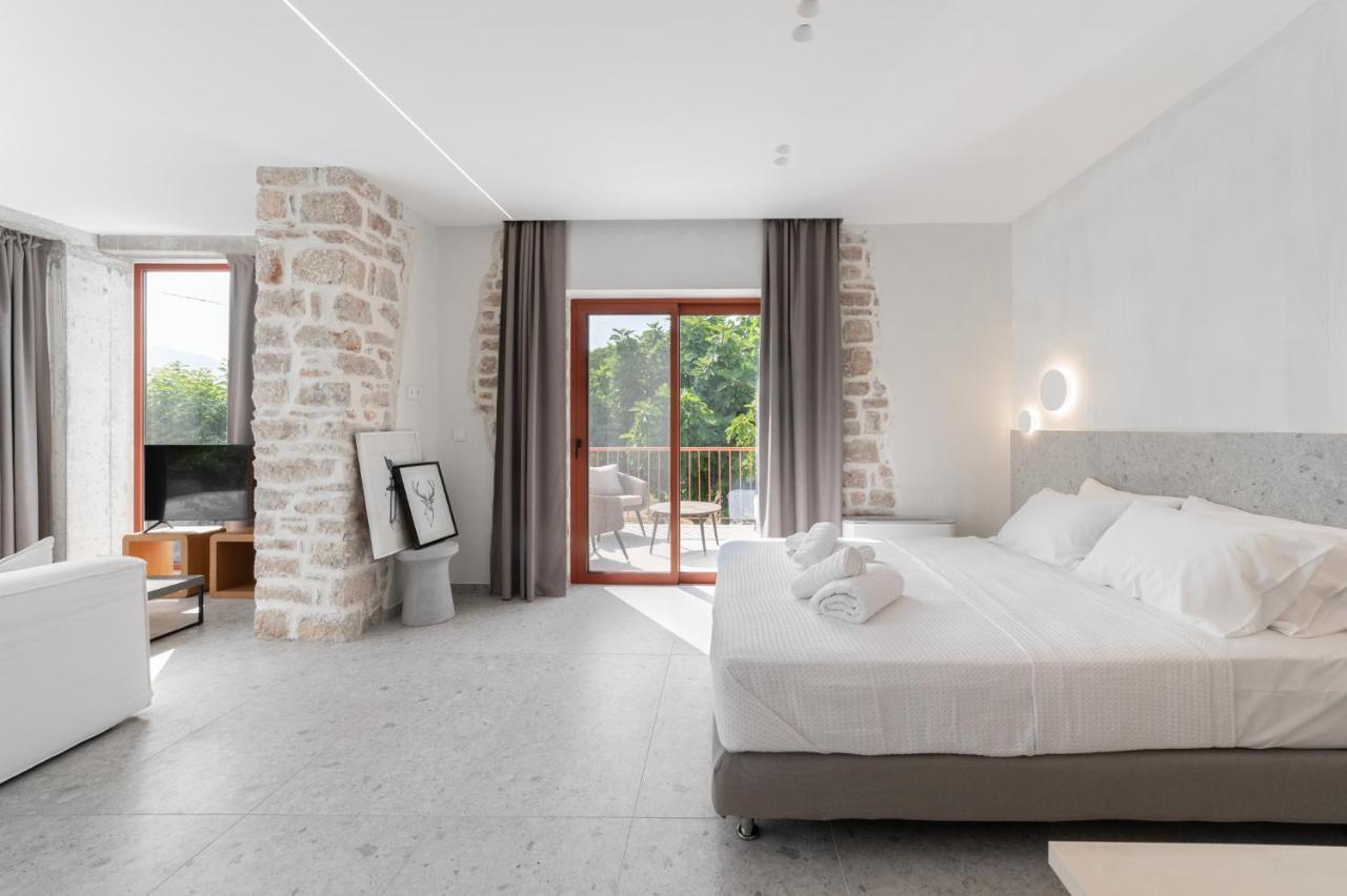 Kampus Luxury Villas Трикала Экстерьер фото